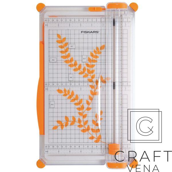 4153 trymer Fiskars
