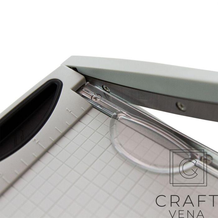 4496 gilotyna Tonic Studios • Mini paper trimmer